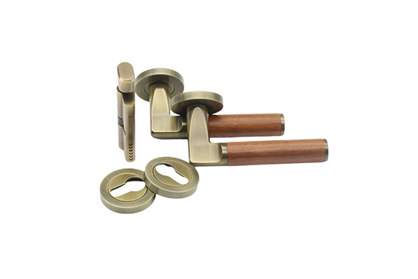 How to clean and maintain the round curved interior door lock?