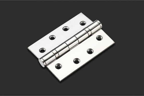 Does the maximum opening and closing times of internal door hinges affect the service life of the door?